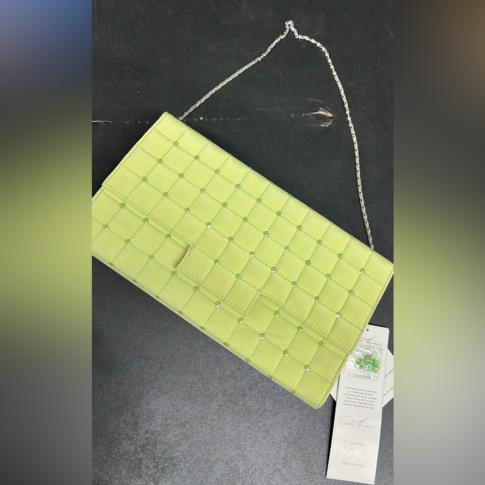 woman’s clutch shoulder bag purse